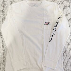 Vineyard Vines White Long-Sleeve Pocket Tee with Whale Logo